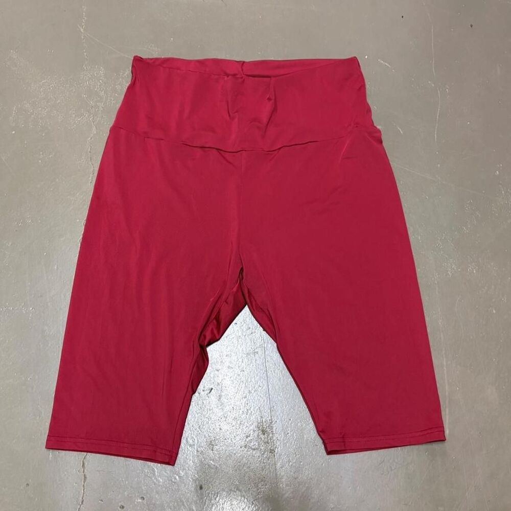 Shein Women's Red and Burgundy Shorts
